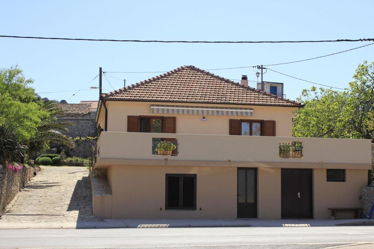 Marica Villa Tkon Dış mekan fotoğraf